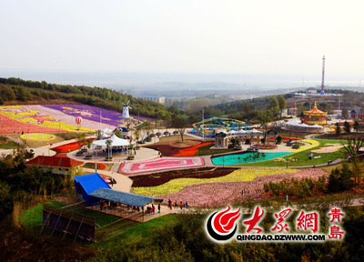 青島藏馬山藍莓音樂節啟幕 大咖吟唱民謠，打造春日旅游新亮點